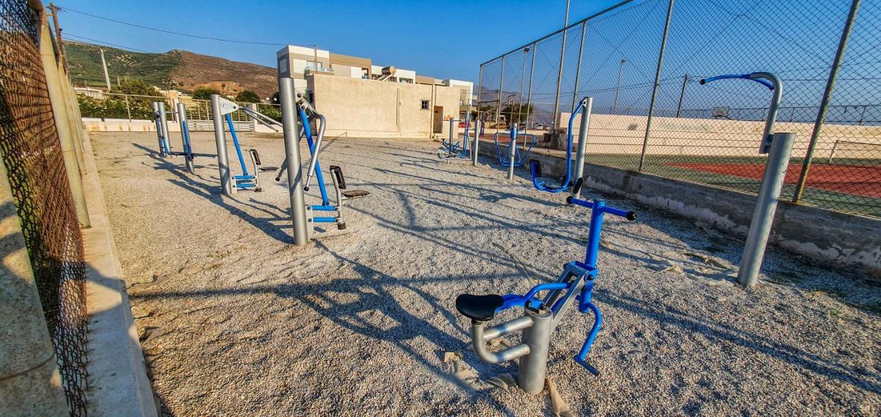 Mpoulakis Apt 98 キサモス エクステリア 写真